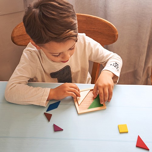 Puzzle Tangram de madera Aika