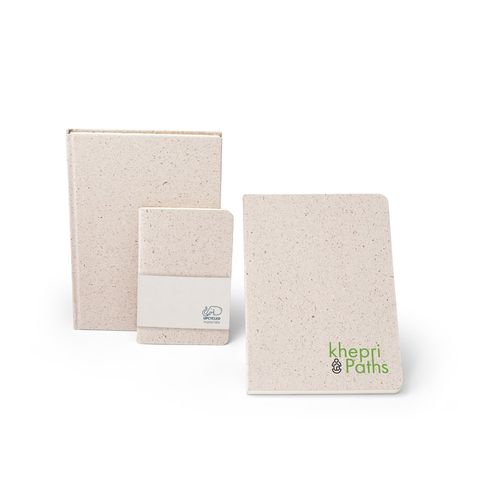 ORGANIC SEMI-RIGID. Bloc-notes A5 avec couverture semi-rigide en matière organique d'éléphant (80%) ORGANIC SEMI-RIGID. Bloc-notes A5 avec couverture semi-rigide en matière organique d'éléphant (80%)