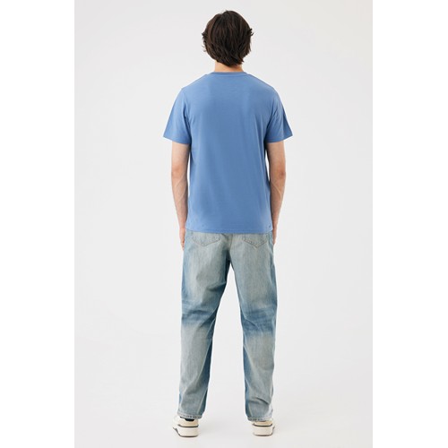 T-shirt leggera IQONIQ Sierra in cotone riciclato