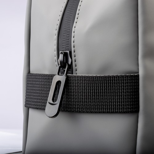 Beauty case en Soft PU water resistant avec poignée laterale Beauty case en Soft PU water resistant avec poignée laterale