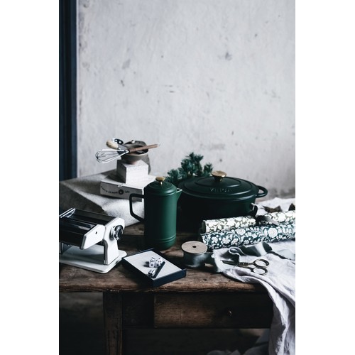 VINGA The Yacht Coffee Table Game VINGA The Yacht Coffee Table Game