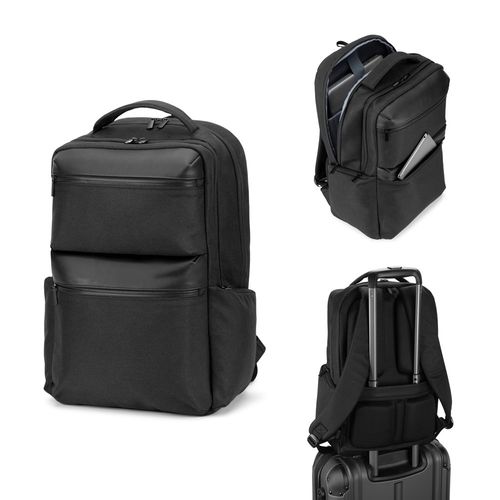 COPENHAGEN. Water-repellent recycled twill backpack with two large front pockets 17'3"