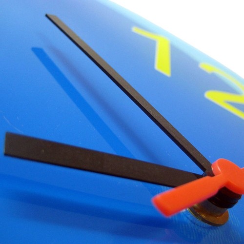 CUSTOMIZABLE ACRYLIC WALL CLOCK