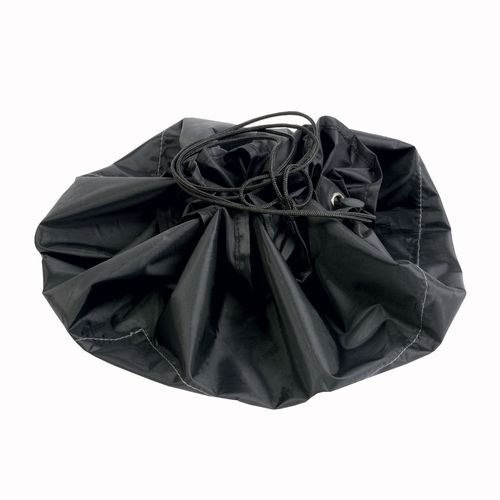 Polyester foot mat. Can be folded and turned into a bag for damp clothes (65 cm diameter w