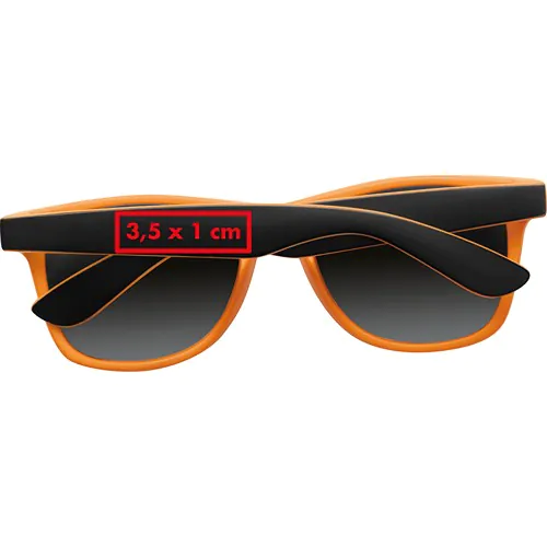 Bicoloured sunglasses with mirrored lenses Bicoloured sunglasses with mirrored lenses