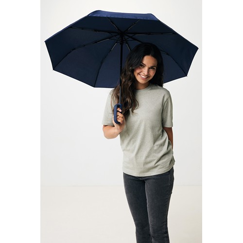 Parapluie 21'' avec mousqueton en rPET AWARE™ Yara Parapluie 21'' avec mousqueton en rPET AWARE™ Yara