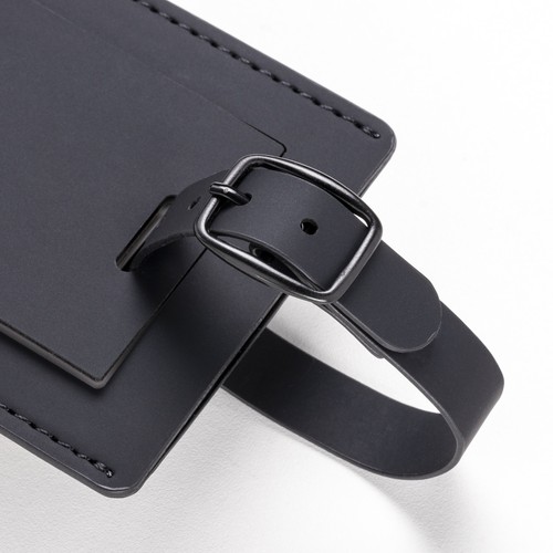 Etichetta per bagagli in soft PU. Con cartoncino interno per nome e dati di contatto Etichetta per bagagli in soft PU. Con cartoncino interno per nome e dati di contatto
