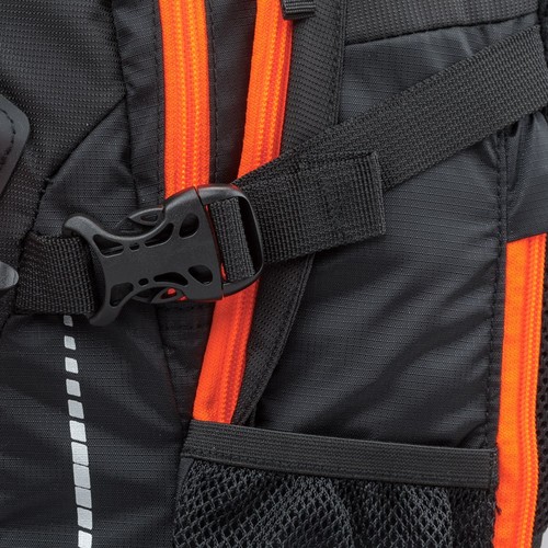 TREKKING BACKPACK FLASH L TREKKING BACKPACK FLASH L