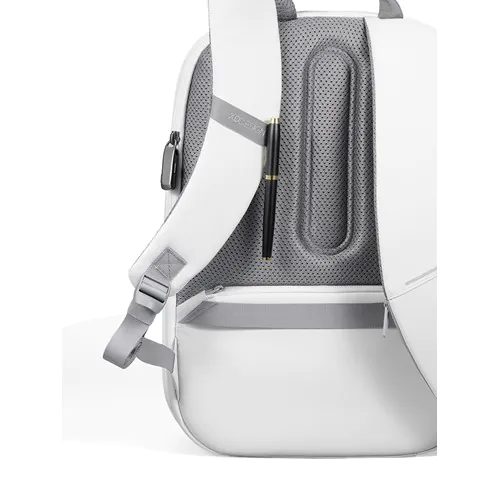 Bobby Edge Bobby Edge