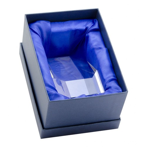 Kristalltrophäe: 8 x 6 cm, H: 12,5 cm