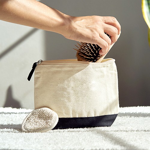 Clutch bag Koku