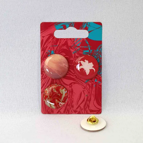 Cartela con 4 pins de epoxi personalizables de 2x2 cm