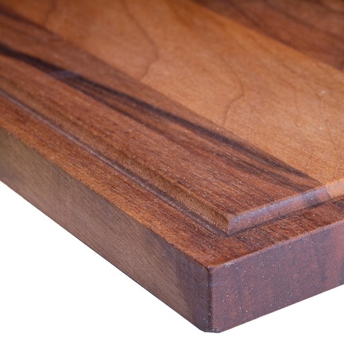 Walnut board with handle 33x16 cm Walnut board with handle 33x16 cm