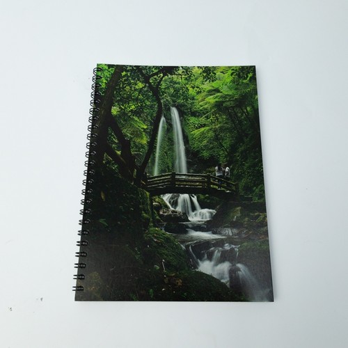 A5 SPIRAL BLOCK ON CUSTOMIZABLE RECYCLED PAPER