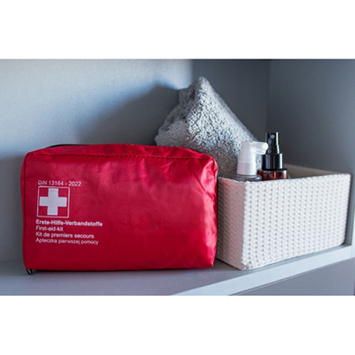 Car first aid kit in pouch, 30 pcs | Gemma