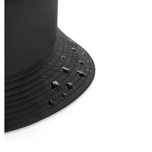 MASON. Panama in recycled polyester (100% rPET) for rainy days MASON. Panama in recycled polyester (100% rPET) for rainy days