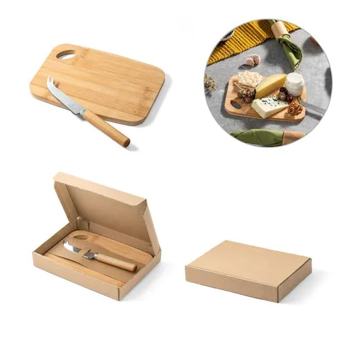 CAPPERO. Set with board and cheese knife CAPPERO. Set with board and cheese knife