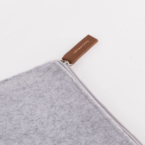 TROUSSE MAZE TROUSSE MAZE