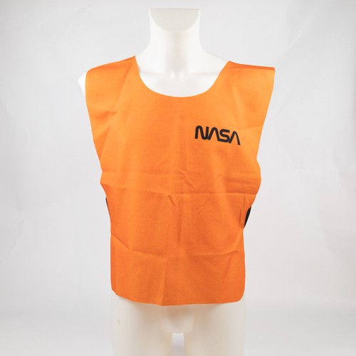 CUSTOMIZABLE SPORTS VEST