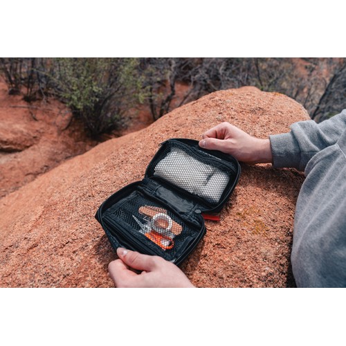 Botiquín primeros auxilios PU y nubuck reciclado RCS