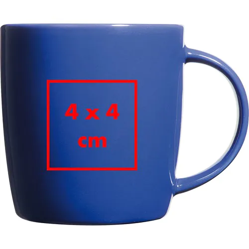 Taza de cerámica, interior blanco y de color fuera.