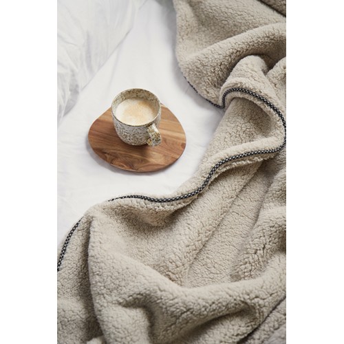 VINGA Maine GRS recycled double pile blanket VINGA Maine GRS recycled double pile blanket