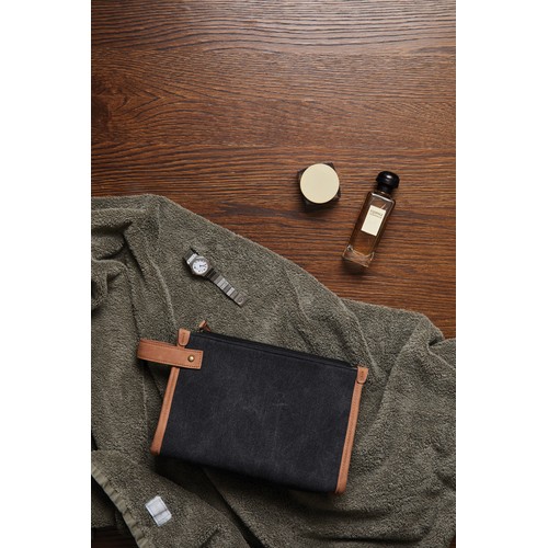 Cosmetic bag VINGA Bosler in canvas riciclato GRS