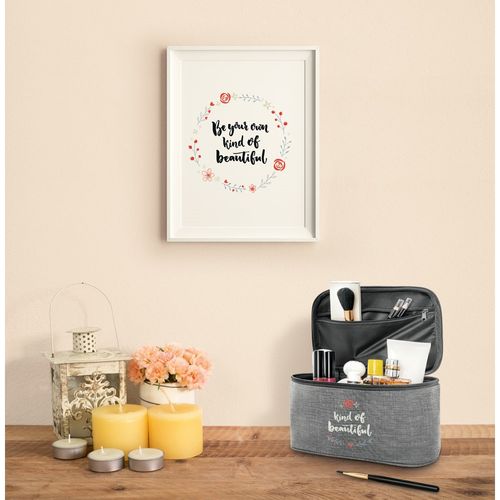 ELIZA. Hoge dichtheid 300D toilettas ELIZA. Hoge dichtheid 300D toilettas