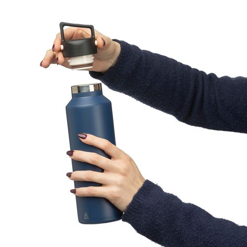 Borraccia in acciaio inox 304 riciclato a doppia parete capacità 500 ml Mace Borraccia in acciaio inox 304 riciclato a doppia parete capacità 500 ml Mace