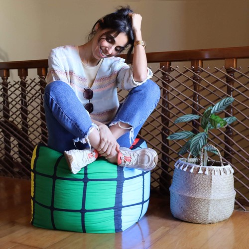 PUFF WITH CUSTOMIZABLE FLAKE FILLING