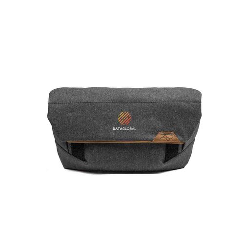Peak Design Field Pouch Charcoal Peak Design Field Pouch Charcoal