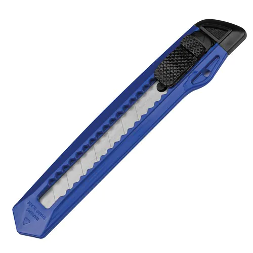Cutter with removable blade Cutter with removable blade