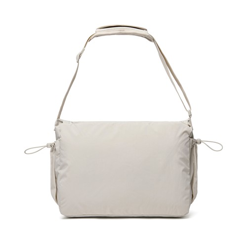Bolsa bandolera KENTO URBAN RCS nailon reciclado 15,6