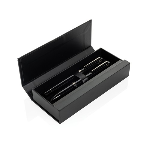 Coffret de stylos en acier recyclé Swiss Peak OSLO Coffret de stylos en acier recyclé Swiss Peak OSLO