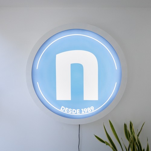 LIGHT BOX 100X100CM CUSTOMIZABLE LIGHT BOX 100X100CM CUSTOMIZABLE