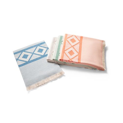 MALEK. Telo multifunzionale e da bagno (350g/m²) realizzato in cotone leggero e resistente (85%) e cotone riciclato (15%) MALEK. Telo multifunzionale e da bagno (350g/m²) realizzato in cotone leggero e resistente (85%) e cotone riciclato (15%)
