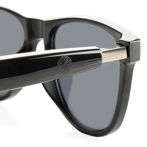 Miro AI-powered Audio Glasses with translation function Miro AI-powered Audio Glasses with translation function