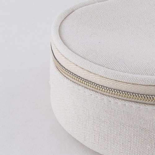 Jewelry box with earring holder insert. Zipper clo Yonà Jewelry box with earring holder insert. Zipper clo Yonà