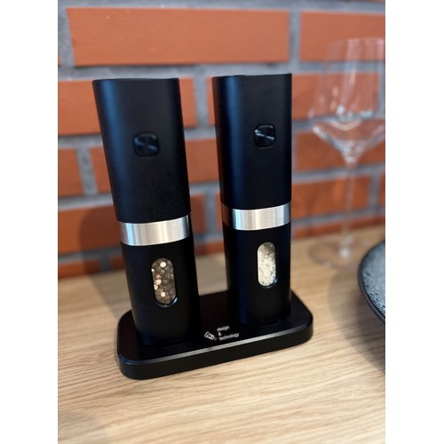 electric salt and pepper grinders