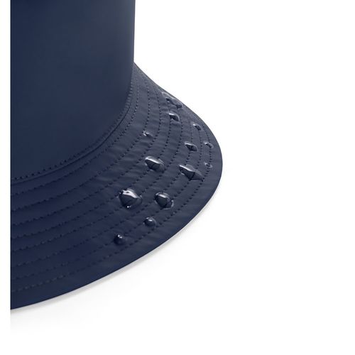 MASON. Panama in recycled polyester (100% rPET) for rainy days