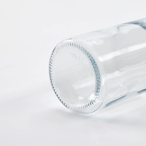 Bouteille en verre Nilo, bouchon GPI. Fabriquée au Portugal.