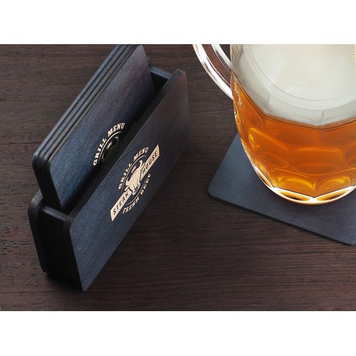 Wooden box with 4 coasters Wooden box with 4 coasters