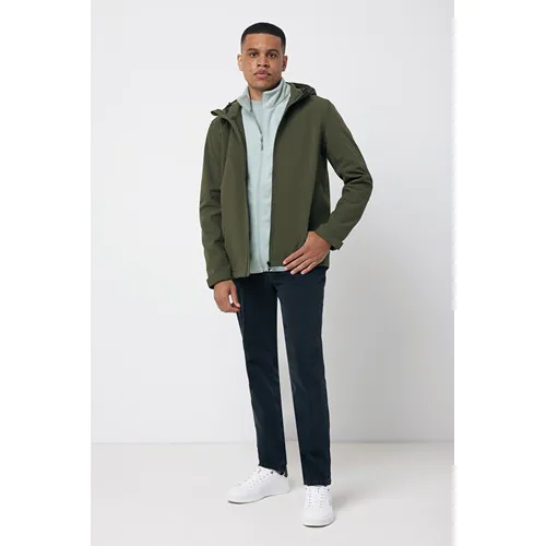 IQONIQ Makalu men recycled polyester soft shell jacket