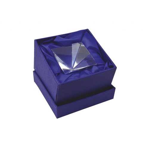 Pyramid crystal k9 100x100x100 mm Pyramid crystal k9 100x100x100 mm