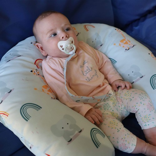 CUSTOMIZABLE BREASTFEEDING PILLOW