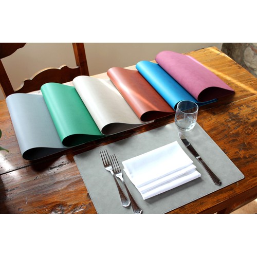 Set de table en simili cuir