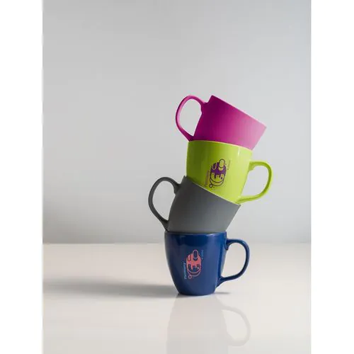 PANTHONY MAT. Tasse en porcelaine avec hydroglaçage 450 mL PANTHONY MAT. Tasse en porcelaine avec hydroglaçage 450 mL