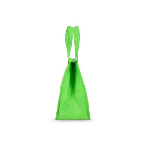 R-PET Bolsa nevera no tejida 23x 15 x 27,5 cm 75 g/m². R-PET Bolsa nevera no tejida 23x 15 x 27,5 cm 75 g/m².