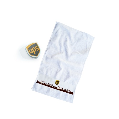 Serviette de bain compacte brodée avec 5000 piqures (30x50cm)