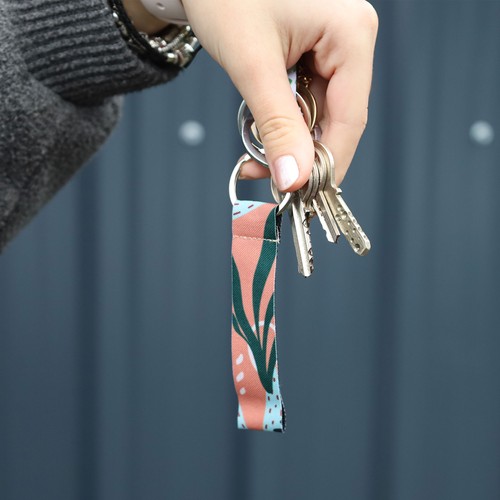 CUSTOMIZABLE POLYESTER AND CORK KEYCHAIN CUSTOMIZABLE POLYESTER AND CORK KEYCHAIN